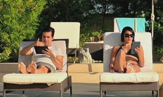 Kindle VS Apple