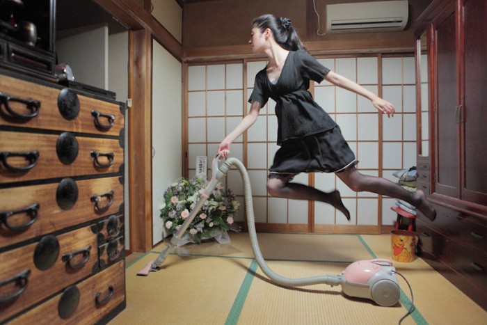 Levitation self portrait de Hayashi Natsumi