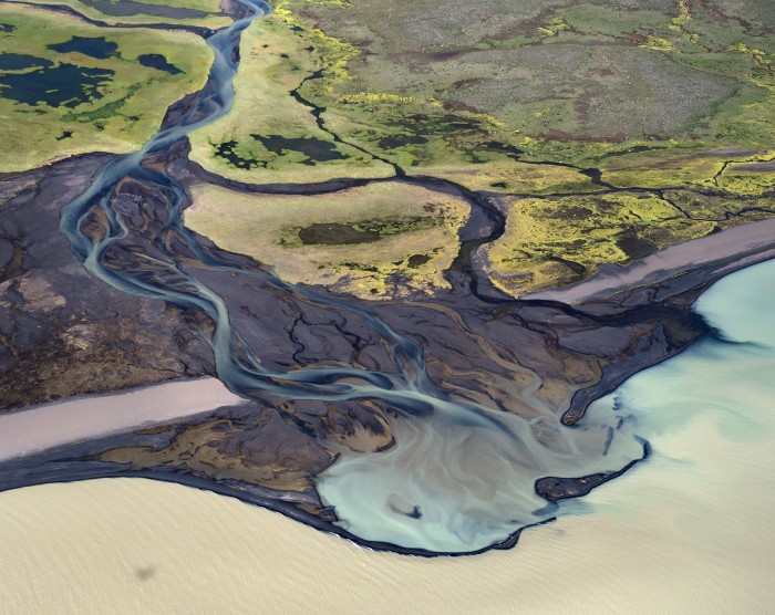 Aerial photography of Iceland by Andre Ermolaev (13)