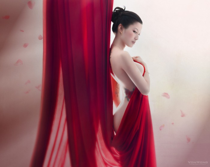 Secrets ©Benjamin Von Wong