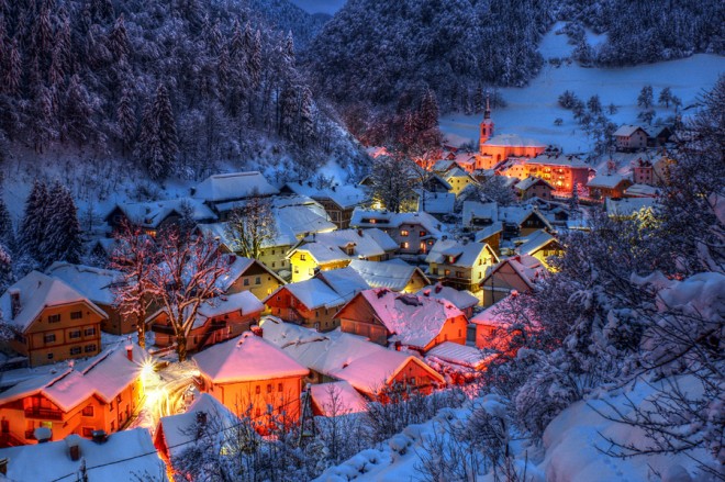 Christmas spirit ©Janez Tolar