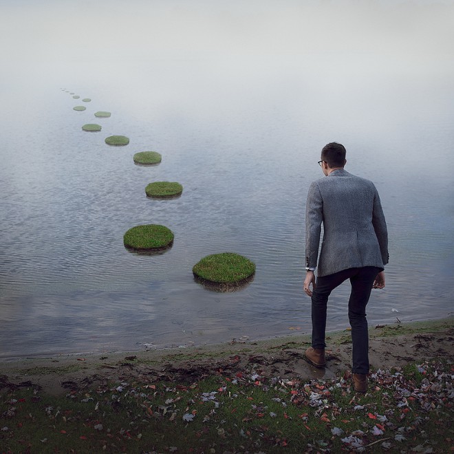 Crossing the Bog ©Logan Zillmer