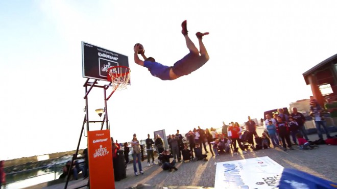 Freestyle-Dunks-44365741